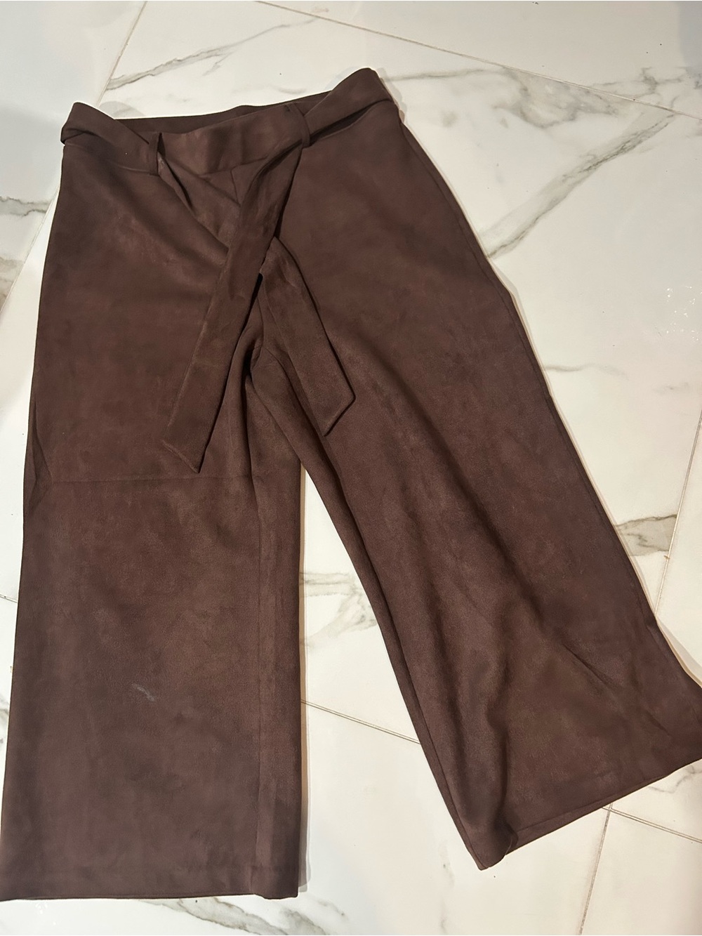 NYCC High-Waist Wide Leg Tie-Waist Ankle Pants in Chocolate Brown Soft Velvet M